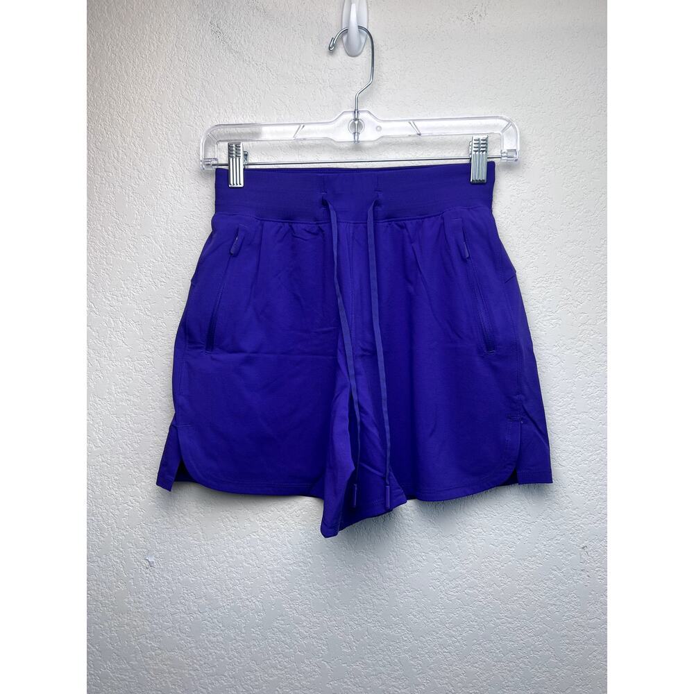 Lululemon License to Train High Rise Shorts in Petrol Purple Size 2